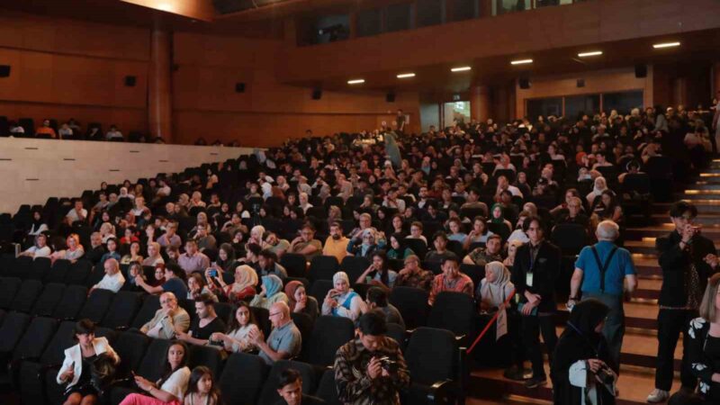 Bursa’da Endonezya rüzgarı esti Bursa Büyükşehir Belediyesi, Bursa Kent Konseyi ve Endonezya Ankara Büyükelçiliği