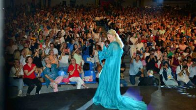 Bursa’da Muazzez Ersoy ile nostalji rüzgarı