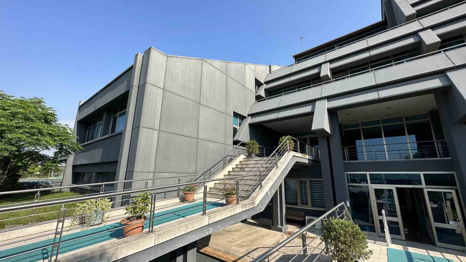 Bursaspor’dan doğalgaz kesilmesiyle ilgili açıklama! Bursaspor’dan doğalgaz kesilmesiyle ilgili açıklama!