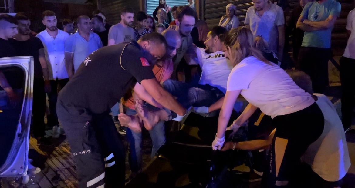 Bursa’da otomobil servis aracına çarptı: Yaralılar var