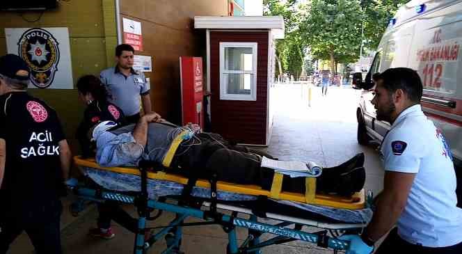 Bursa’da traktör devrildi: 1 yaralı Bursa’da traktör devrildi: 1 yaralı