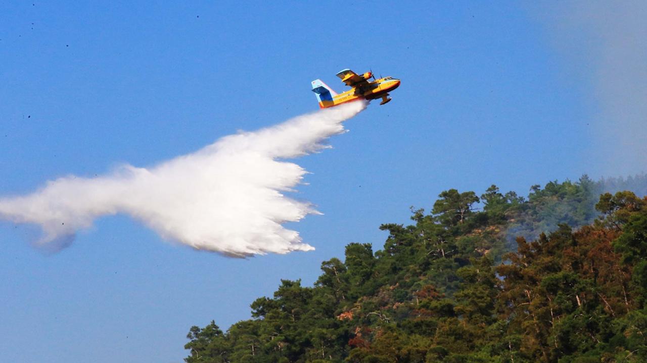 Marmaris’te orman yangını! Kontrol altına alındı