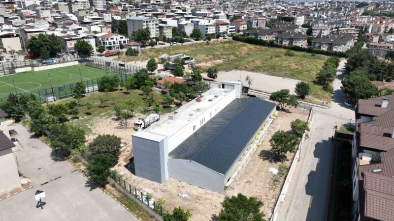 Olimpiyat ruhu bu tesiste yaşatılacak Büyükşehir Belediyesi tarafından Emek Mahallesi’ne kazandırılan ve Bursa’ya tarihinde ilk