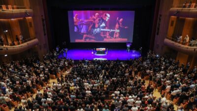 Özkan Uğur’a duygusal veda