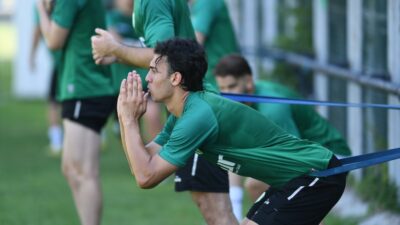 Timsah hızlı başladı!