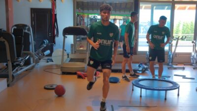 Bursaspor salonda çalıştı