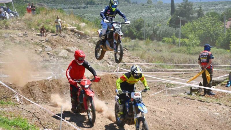 Süper Enduro’da sezon İznik’te başladı Türkiye’nin en iyi enduro sporcularının katıldığı Türkiye Süper Enduro Şampiyonası’nın
