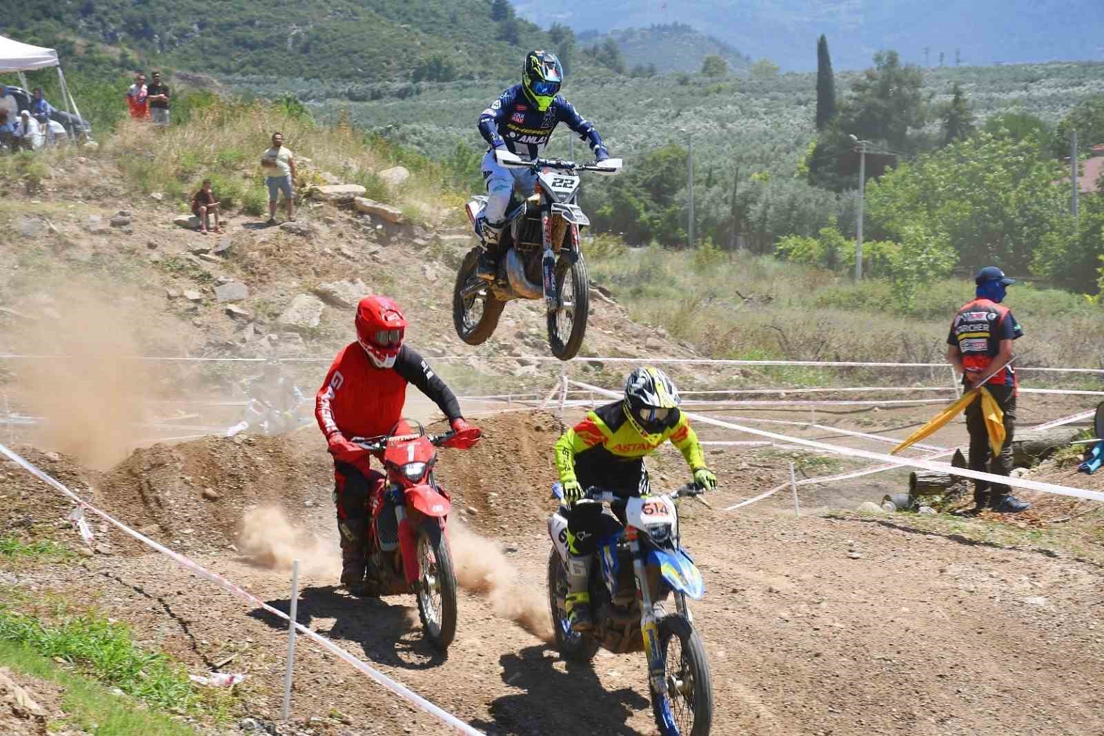 Süper Enduro’da sezon İznik’te başladı Süper Enduro’da sezon İznik’te başladı