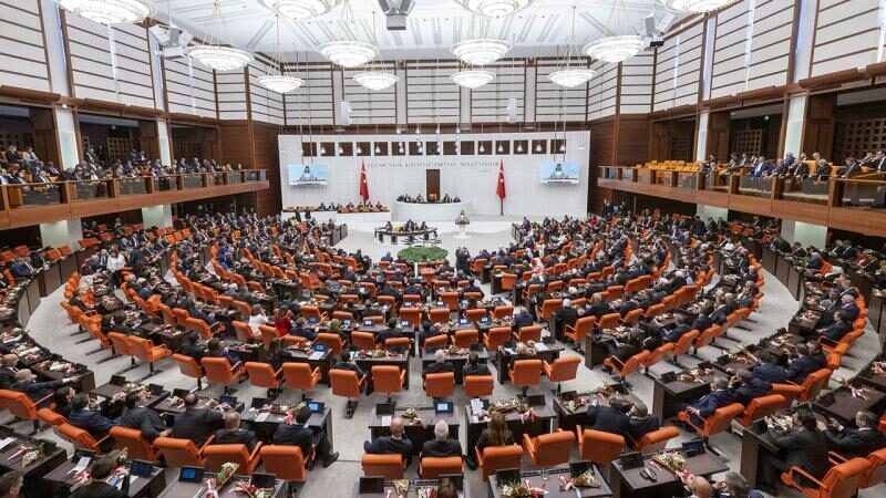 TBMM’de bu hafta hangi konular görüşülecek? İşte Meclis’in gündemi TBMM Genel Kurulu, Balıkçılık ve Su Ürünleri Araştırma Komisyonu kurulması