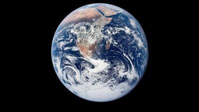 Dünyanın çekirdeğinde hapsolmuş sıvı demir girdapları olabilir