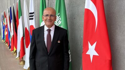 Bakan Şimşek’ten G20 toplantılarında görüşme trafiği