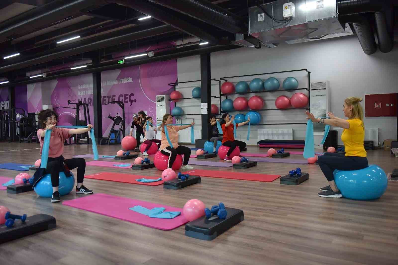 Yıldırım’da kadın spor merkezlerine yoğun ilgi