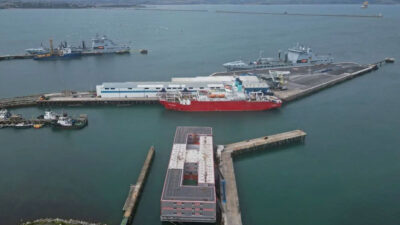 Tepki çeken mülteci gemisi lejyonella bakterisi nedeniyle boşaltıldı