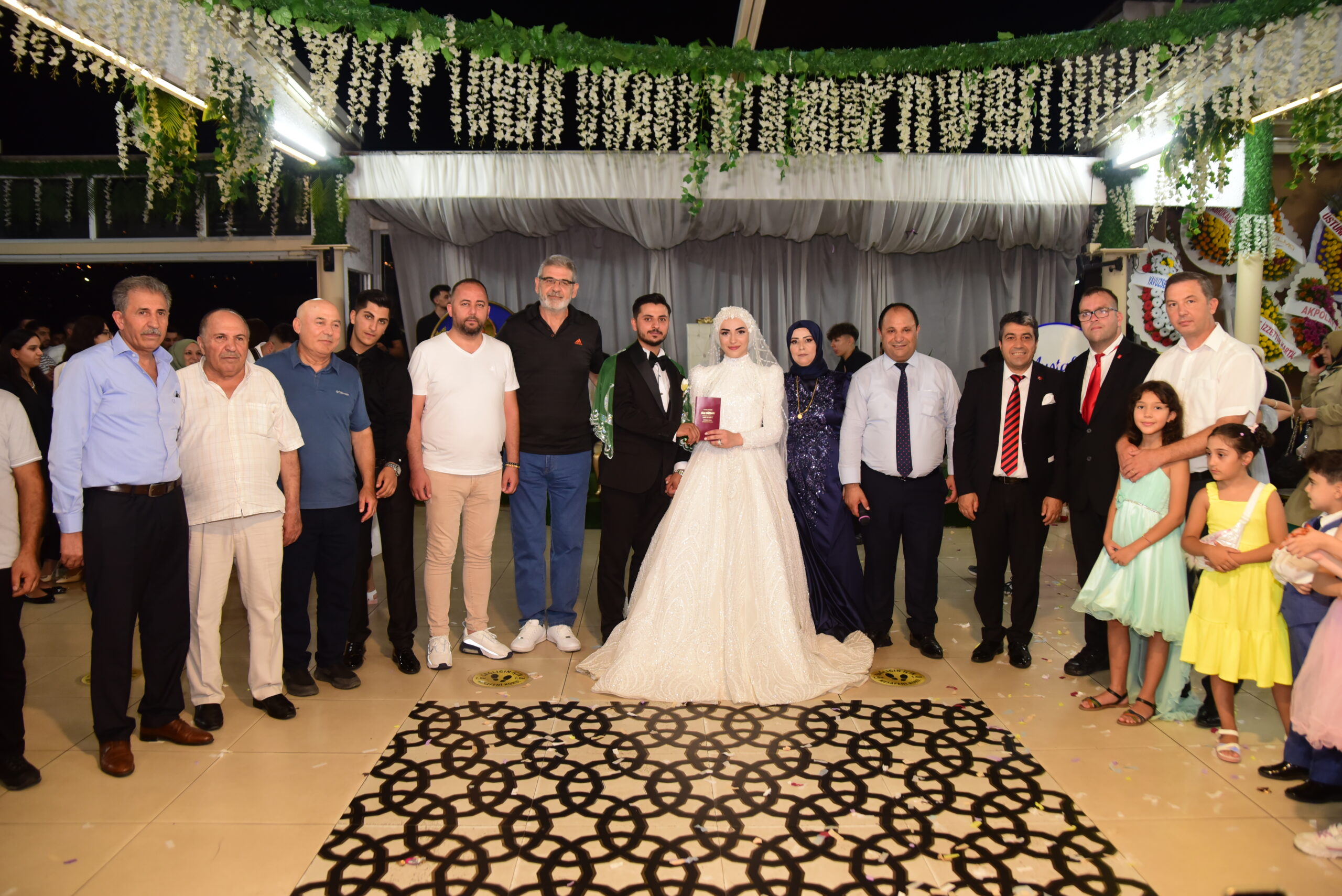 Bursa’da dillere destan bir düğün