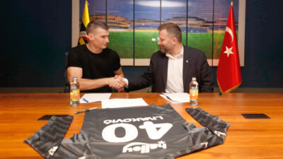 Livakovic’ten 5 yıllık imza