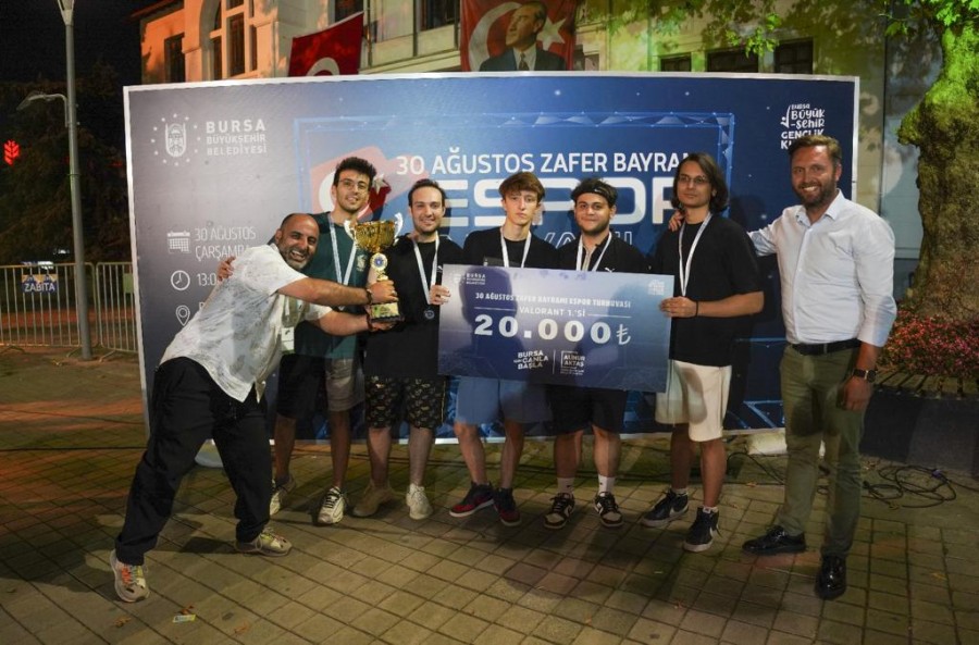E-Sporda Zafer Bayramı coşkusu