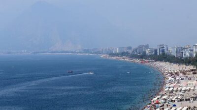 Yüzde 75 nem tatilcileri bunalttı