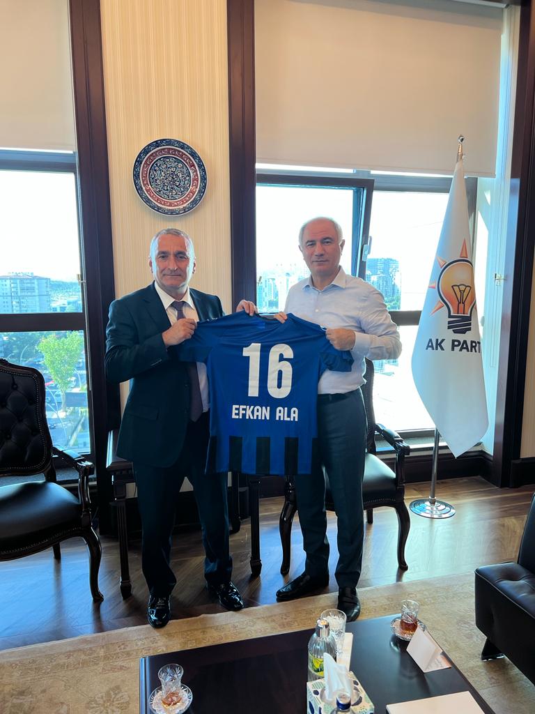 Karacabey Belediyespor Başkanaı Senal’dan Efkan Ala’la ziyaret Karacabey Belediyespor Başkanaı Senal’dan Efkan Ala’la ziyaret