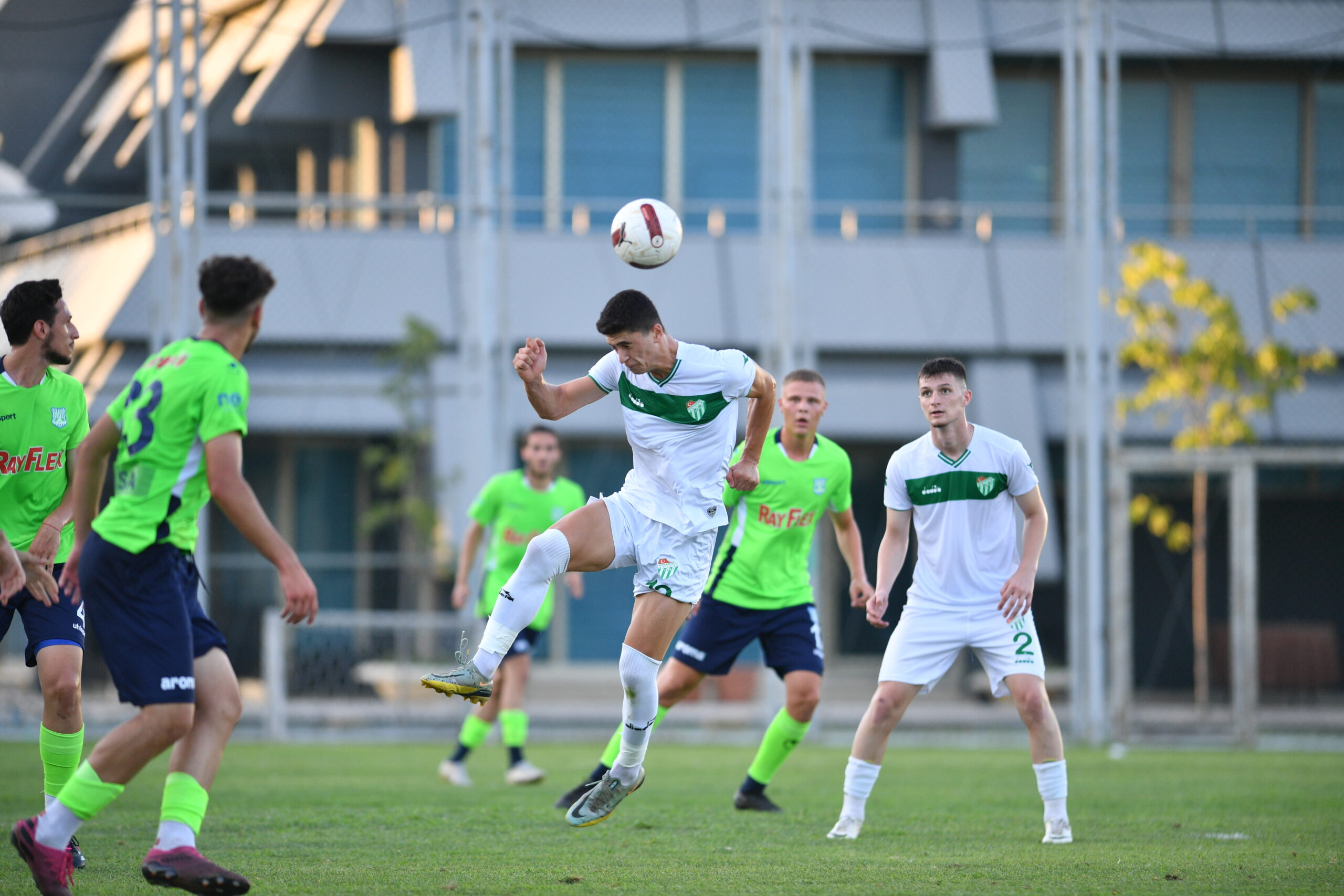 Bursaspor’un rakibi 3.Lig’in yeni ekibi! Özlüce’deki maç saat kaçta, yayın var mı? Bursaspor’un rakibi 3.Lig’in yeni ekibi! Özlüce’deki maç saat kaçta, yayın var mı?