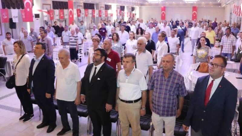 Bursa siyasetinde böylesi görülmedi! Aday oldu oy kullanamadı… Olay Gazetesi Yazarı Ahmet Emin Yılmaz, CHP Mustafakemalpaşa İlçe Kongresi'nfde