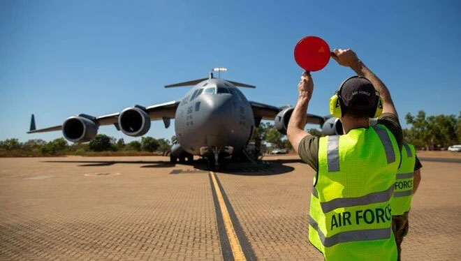 Tatbikat sırasında düşen helikopterin karakutusu bulundu: 4 askerin cesedi hala kayıp Tatbikat sırasında düşen helikopterin karakutusu bulundu: 4 askerin cesedi hala kayıp