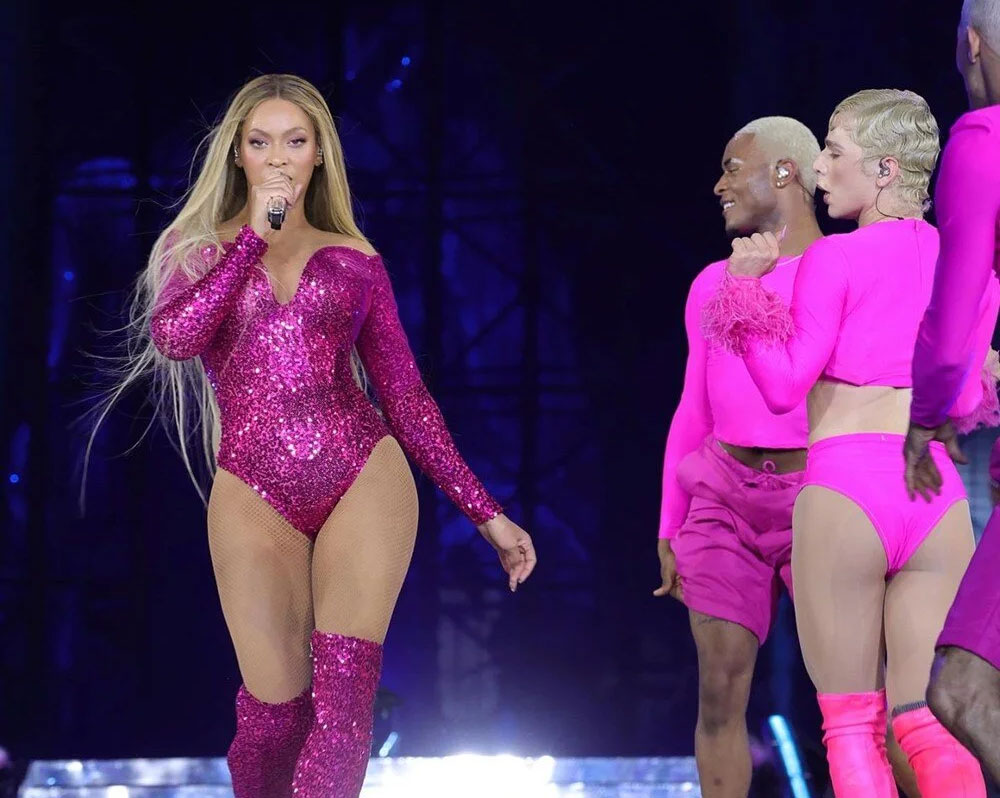 Beyonce’den hayranlarına metro jesti