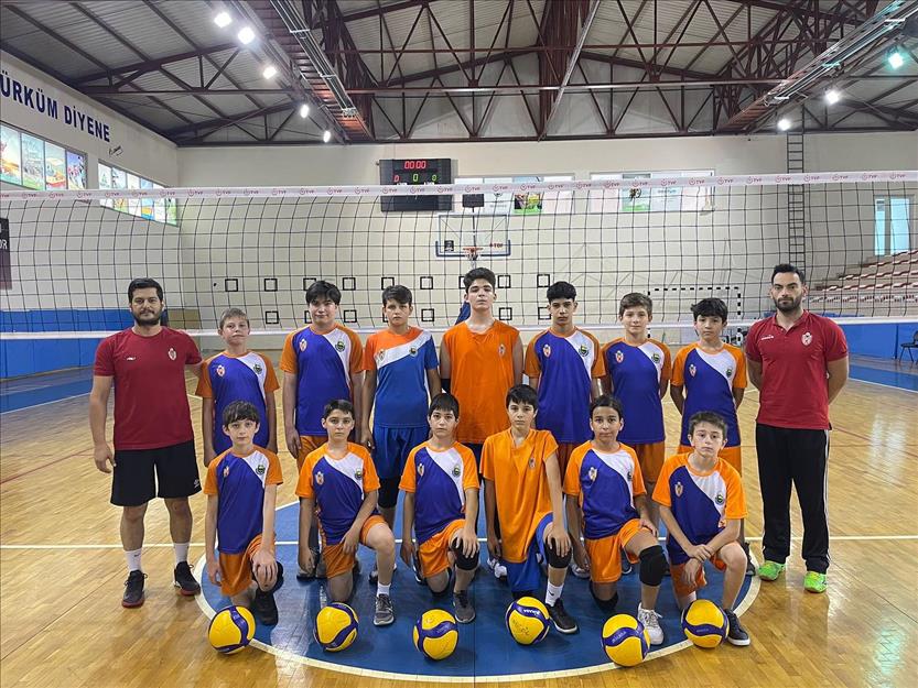 8062 inegol belediyespor voleybolda 4 kategoride yarisacak d3a3f901 c539 437c ae64 8f0b1c90d22f