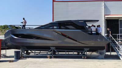 Bursa’da iki gencin çocukluk hayali gerçek oldu!