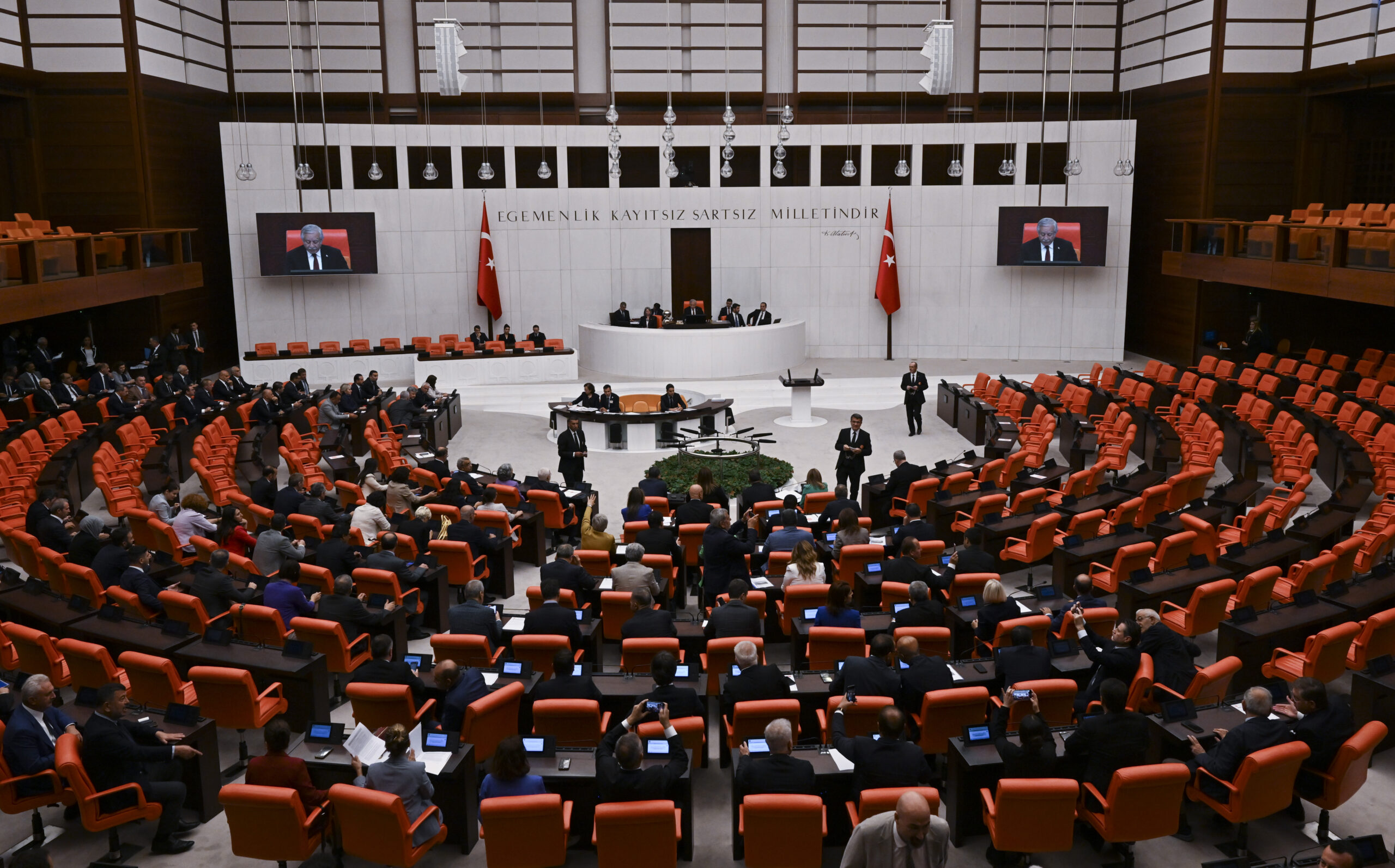 TBMM’den İsveç’e NATO vizesi