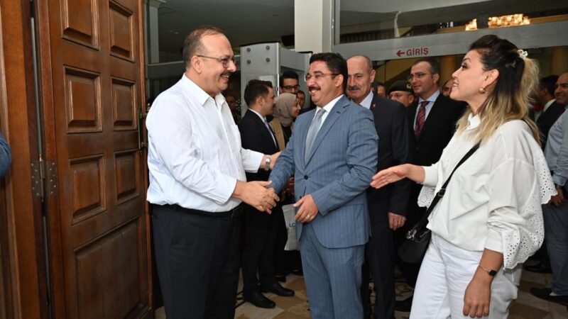 İçişleri Bakanlığının kararnamesiyle Bursa Valiliği görevinden Aydın Valiliğine atanan Yakup