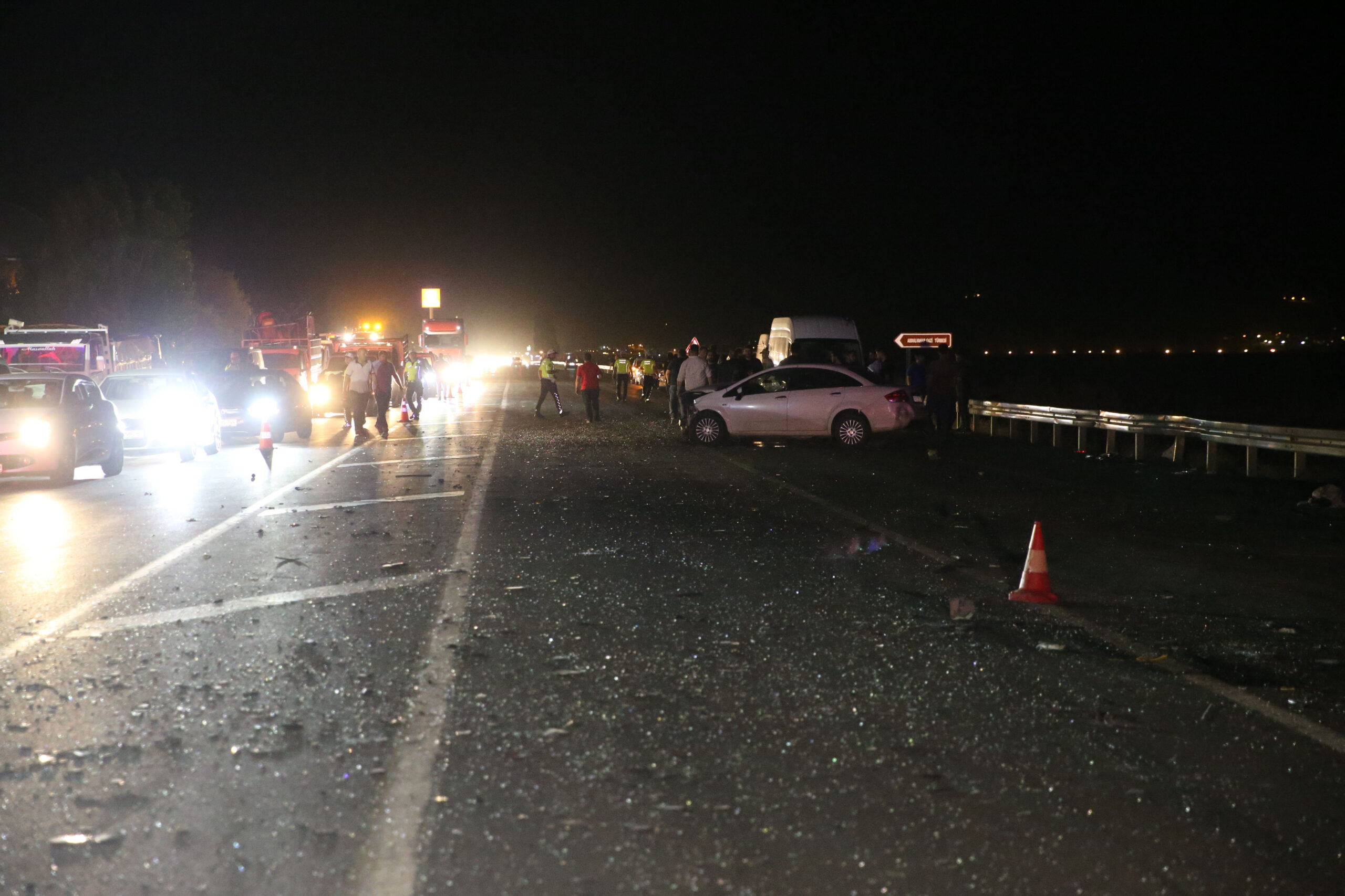 Zincirleme facia: 3 ölü, 8 yaralı