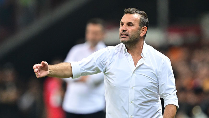 Buruk’tan hakem, Icardi, Zaha ve Ziyech açıklaması Trendyol Süper Lig’de evinde Trabzonspor'u 2-0 yenen Galatasaray'ın teknik direktörü