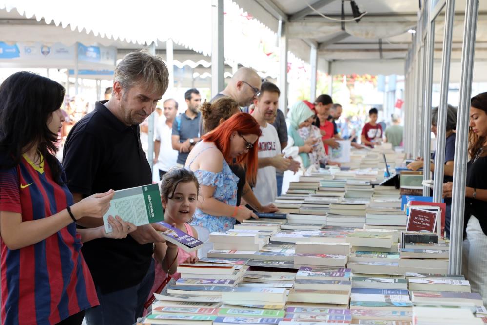 Mudanya’da kitap fuarı başlıyor Mudanya’da kitap fuarı başlıyor