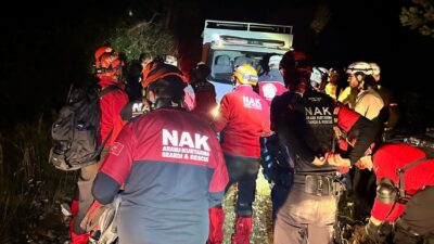 Bursa’da 20 metrelik dere yatağına düşen kişi kurtarıldı