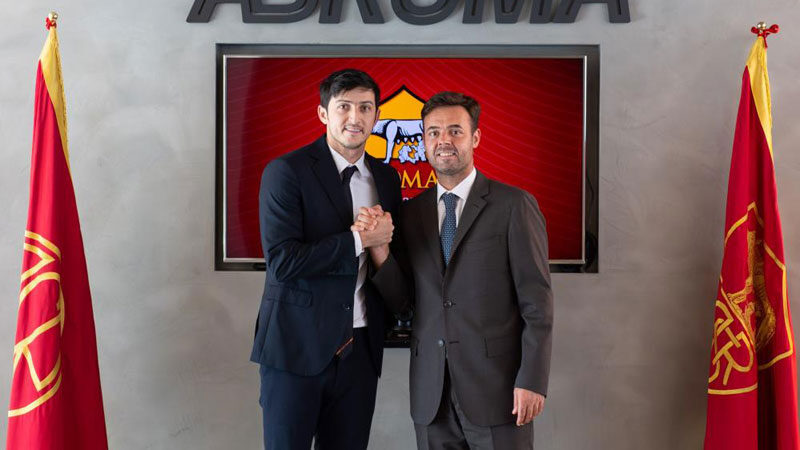 Sardar Azmoun, Roma’da İtalya Serie A ekiplerinden Roma, Bayer Leverkusen forması giyen 28