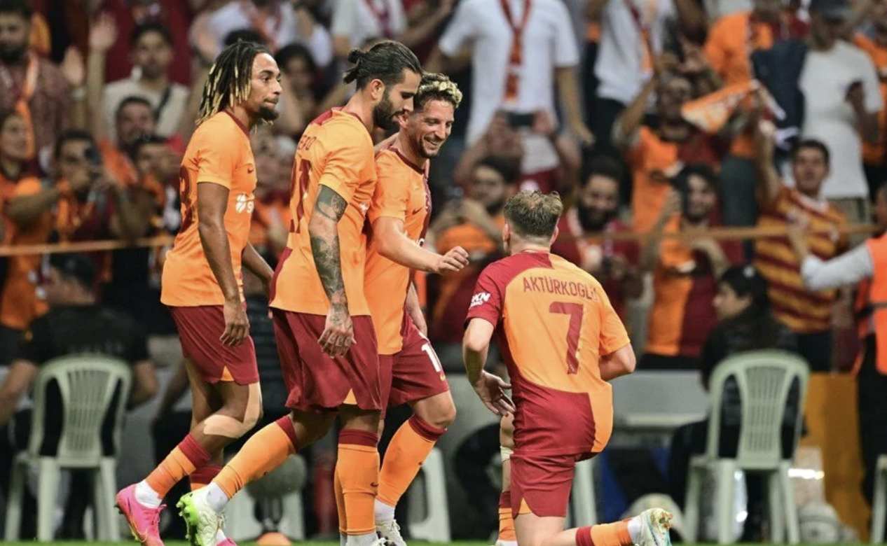 Galatasaray tek golle turladı!