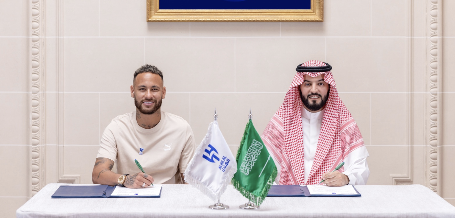 Neymar’dan tarihi imza! Resmen açıklandı…