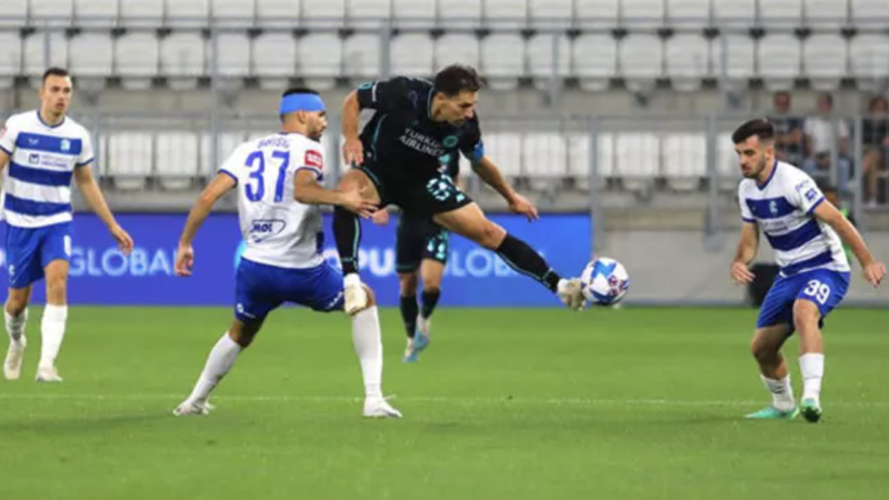 Adana Demirspor kaybetti ama play-off biletini kaptı! Yukatel Adana Demirspor, UEFA Avrupa Konferans Ligi 3. eleme turunda