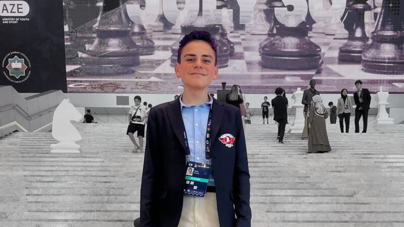 Dünya tarihine geçen 15 yaşındaki Bursalı süper beyin! Olay Gazetesi Yazarı Ahmet Emin Yılmaz, elde ettiği başarıyla dünyanın