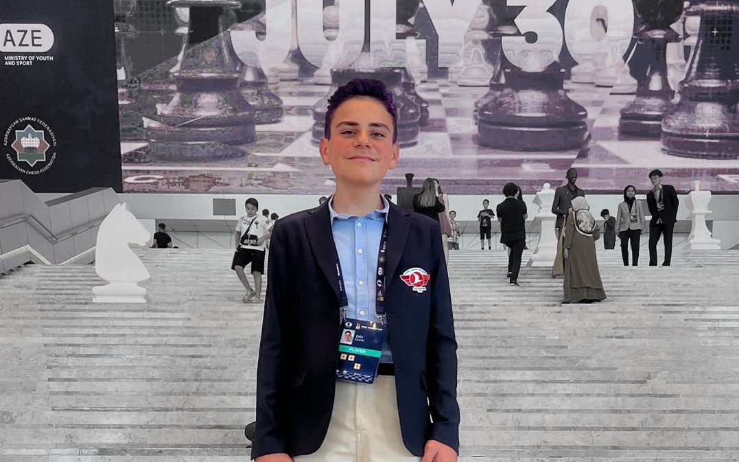 Dünya tarihine geçen 15 yaşındaki Bursalı süper beyin! Dünya tarihine geçen 15 yaşındaki Bursalı süper beyin!