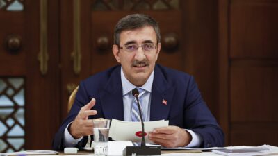 Cumhurbaşkanı Yardımcısı Yılmaz: Kamuda tasarrufu artıracak tedbirler üzerinde çalışıyoruz