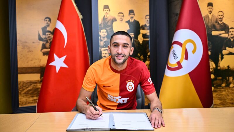 Galatasaray, Hakim Ziyech’i açıkladı Galatasaray, İngiltere temsilcisi Chelsea'den Faslı futbolcu Hakim Ziyech'in satın alma