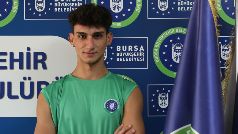 Onur Kaya, Büyükşehir Belediyespor'da 1 ONURKAYA