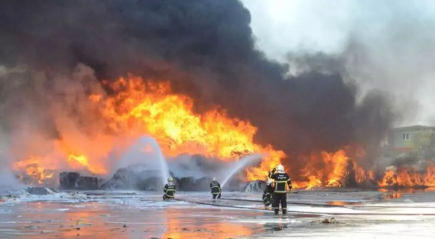 Aksaray’da yangın! Alevler hızla büyüdü