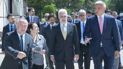 Yeni görevinde bakanı ağırladı! İşte o anlar…