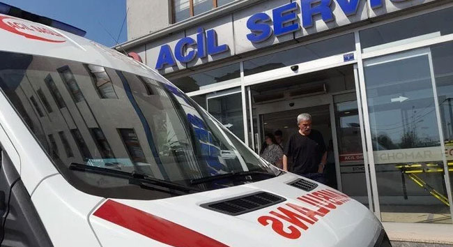 Küçük çocuk su diye tiner içti