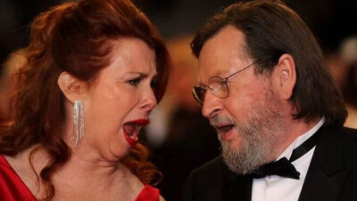 Ünlü yönetmen internette kız arkadaş ilanı verdi