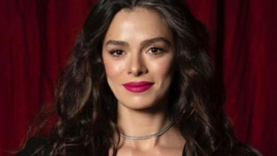 Özge Özpirinçci setlere geri dönüyor