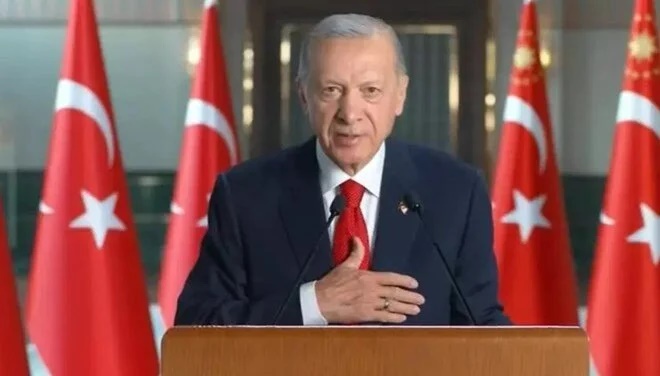 Cumhurbaşkanı Erdoğan’dan video mesaj: “85 milyon olarak afetzedelerimizin imdadına koştuk”