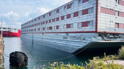 İngiliz bakan: Sığınmacıların barındırılacağı gemi ölüm tuzağı değil